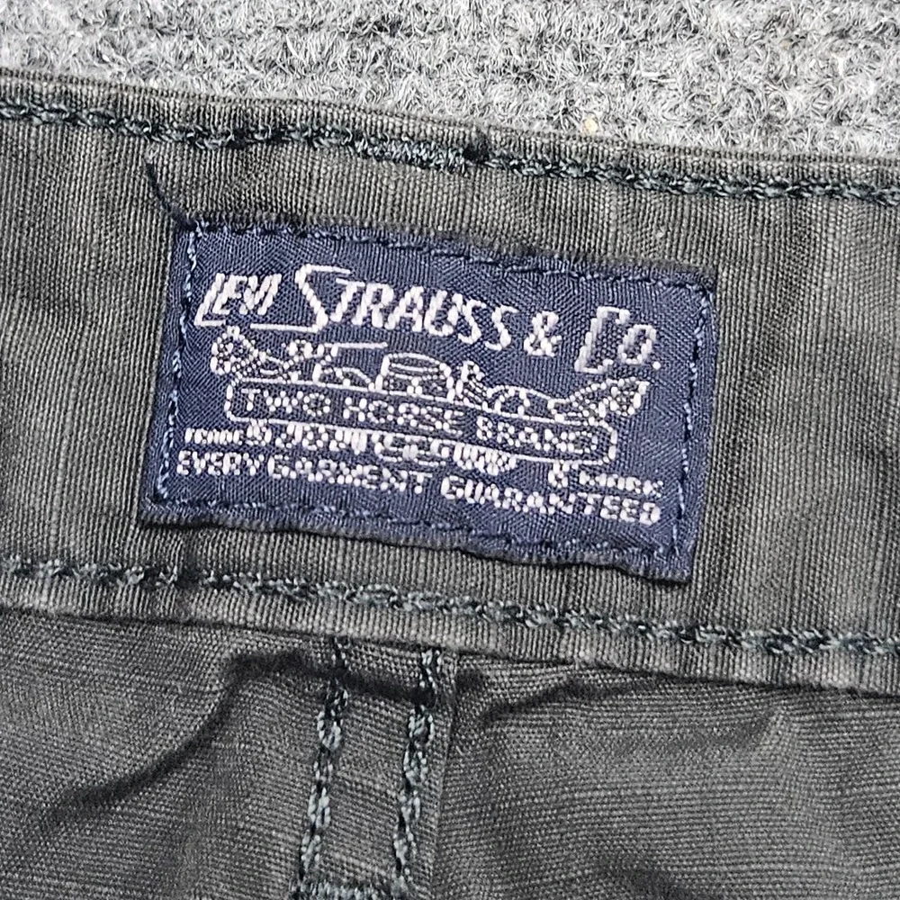 Levis Cargo Shorts Mens 32 Gray Utility Normcore Skater‎ Minimal Utility Casual